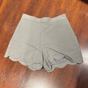 Wilfred Scallop Hem High Waist Shorts in Light Taupe